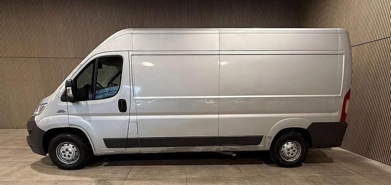 Gebraucht Fiat Ducato 131 PS (96 kW) 2015 Grau Van
