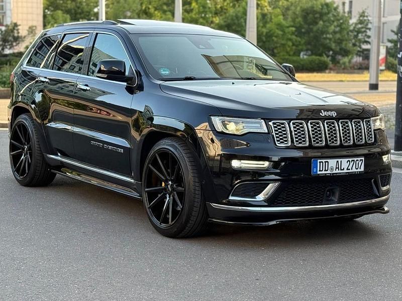 Schwarz Gebraucht 2017 Jeep Grand Cherokee SUV | 28.000 € (Teuer) - Bild 1/4