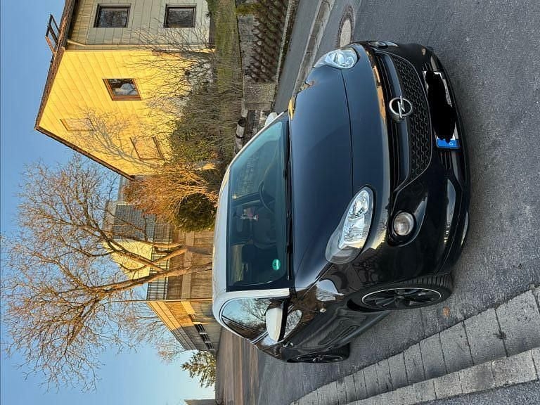 Gebraucht Opel Adam Slam 116 PS (85 kW) 2015 Schwarz Kleinwagen