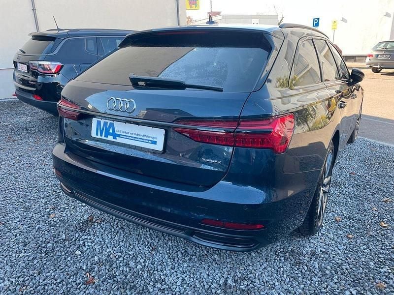 Gebraucht Audi A6 Design 265 PS (194 kW) 2022 Blau Kombi
