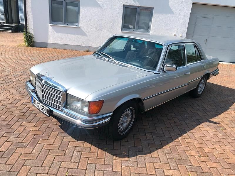 Silber Gebraucht 1979 Mercedes S350 SE Limousine | 18.990 € - Bild 1/4