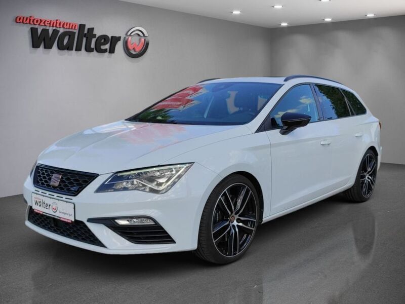 Weiß Gebraucht 2020 Cupra Leon Kombi | 26.490 € (Fairer Preis) - Bild 1/4