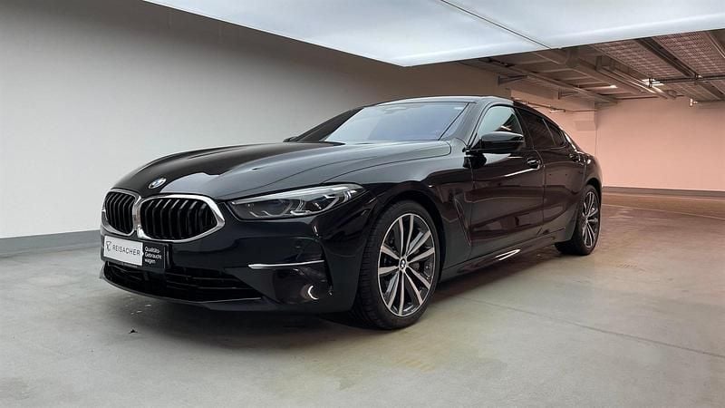 Saphirschwarz metallic Gebraucht 2021 BMW 840 Efficient Dynamics Coupé | 54.555 € (Guter Preis) - Bild 1/4