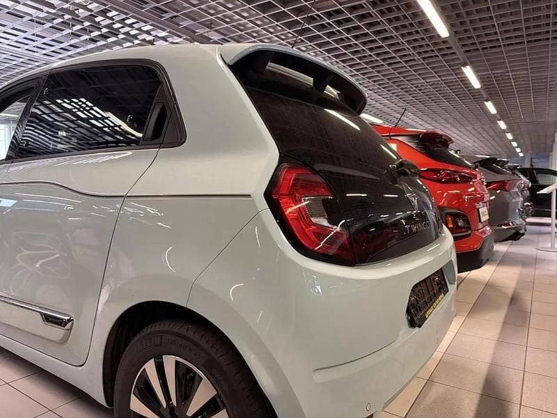 Gebraucht Renault Twingo Techno 60 kW (82 PS) 2023 Blau Kleinwagen