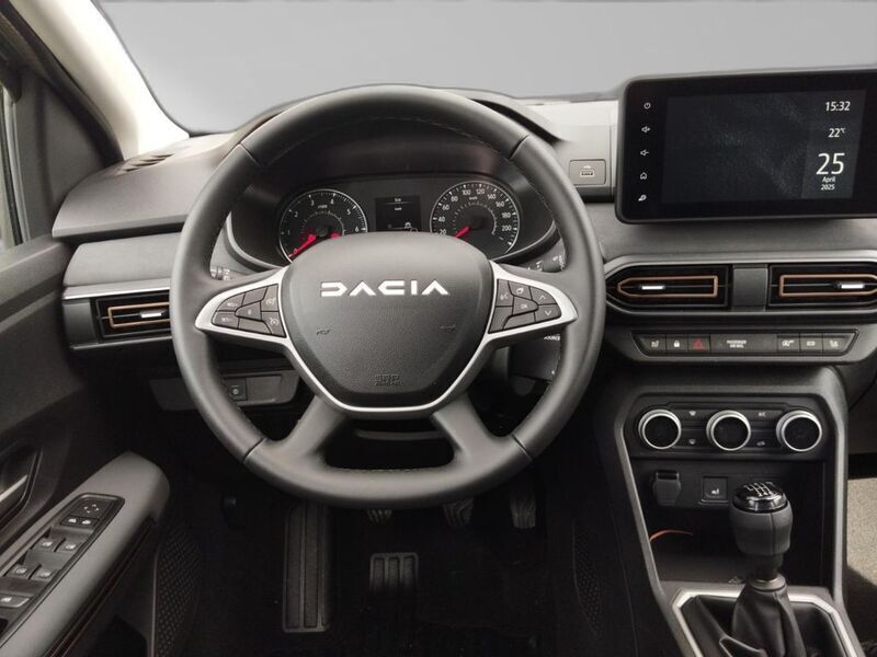 Grün Gebraucht 2025 Dacia Jogger Extreme Limousine | 22.500 € (Fairer Preis) - Bild 1/1