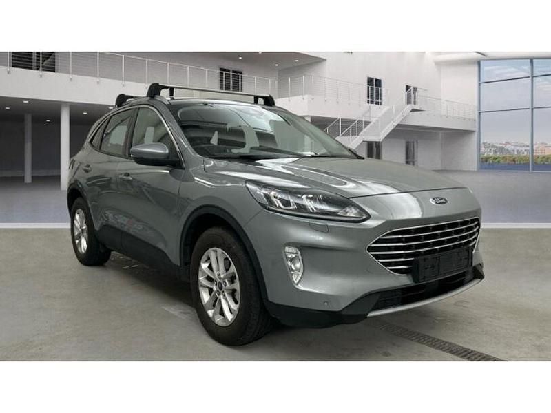 Gebraucht Ford Kuga Titanium 224 PS (164 kW) 2022 Silber SUV