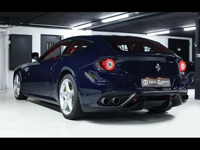 Gebraucht Ferrari FF 661 PS (486 kW) 2015 Blau Kombi