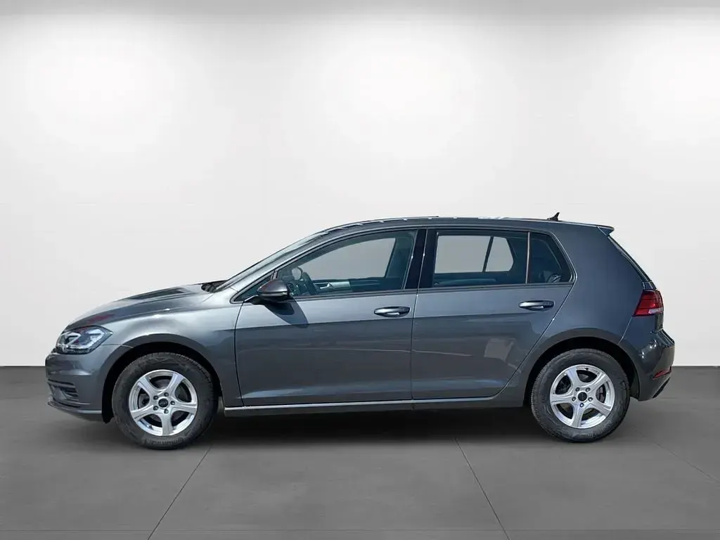 Gebraucht VW Golf VII 86 PS (63 kW) 2018 Grau Limousine