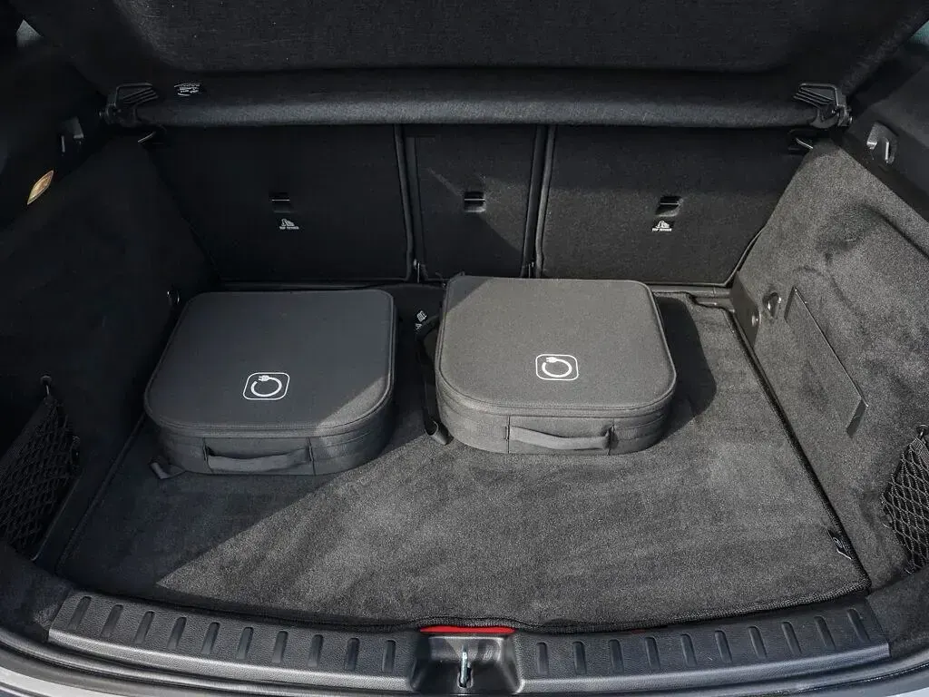 Gebraucht Mercedes GLA250 218 PS (160 kW) 2024 Mountain grau SUV