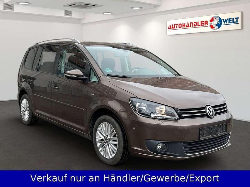 Gebraucht VW Touran 140 PS (102 kW) 2015 Braun Van / Kleinbus