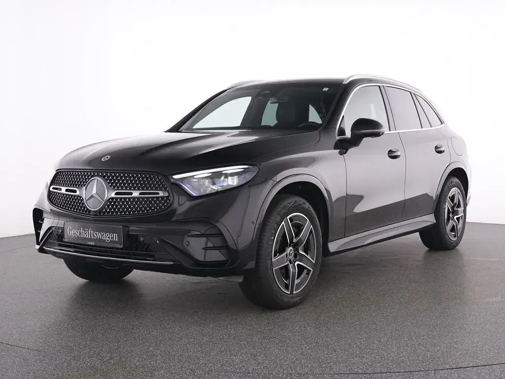 Gebraucht Mercedes GLC400d AMG 381 PS (280 kW) 2026 Schwarz SUV