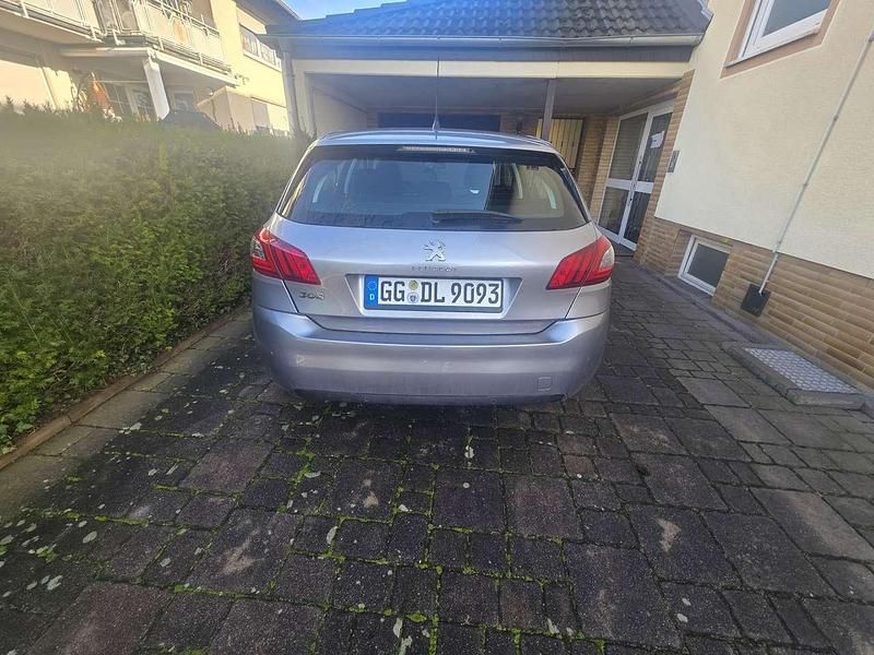 Gebraucht Peugeot 308 SW Access 110 PS (80 kW) 2017 Kombi