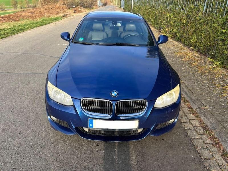 Gebraucht BMW 325 Performance 218 PS (160 kW) 2010 Blau Coupé