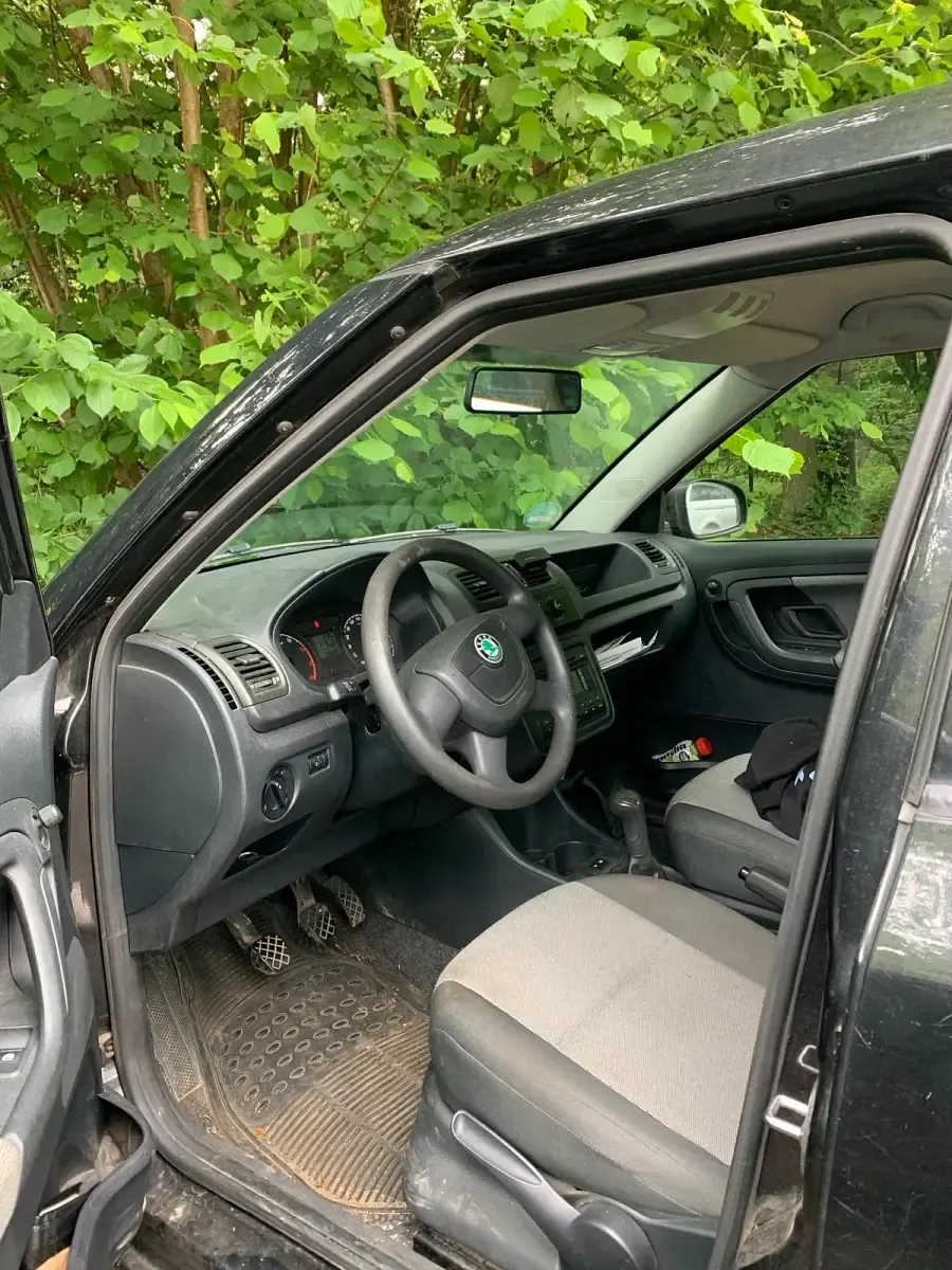 Gebraucht Skoda Fabia 75 PS (55 kW) 2010 Schwarz Kleinwagen