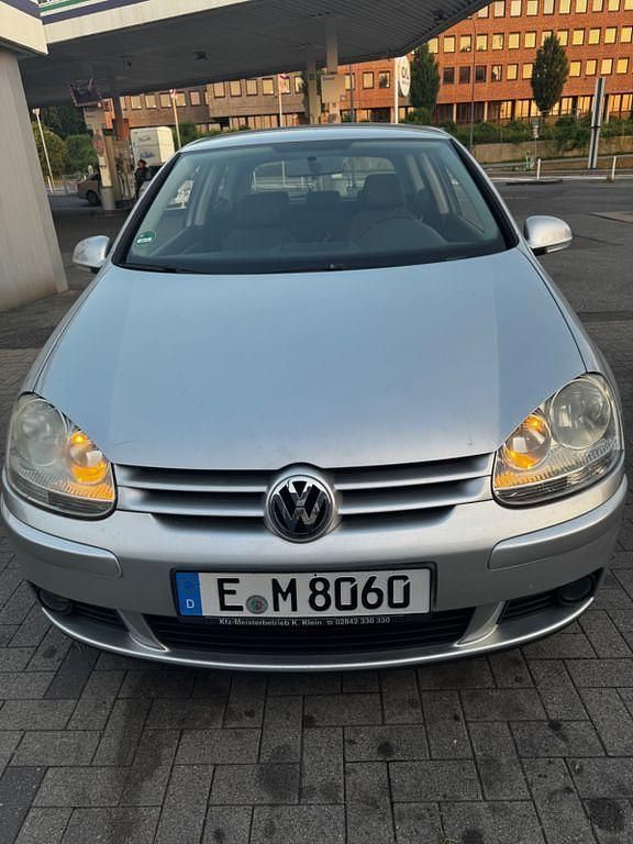 Silber Gebraucht 2007 VW Golf V Edition Kleinwagen | 2.299 € (Fairer Preis) - Bild 1/4