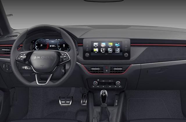 Neu Skoda Scala Dynamic 150 PS (110 kW) 2026 Moon white metallic moon white metallic Kleinwagen