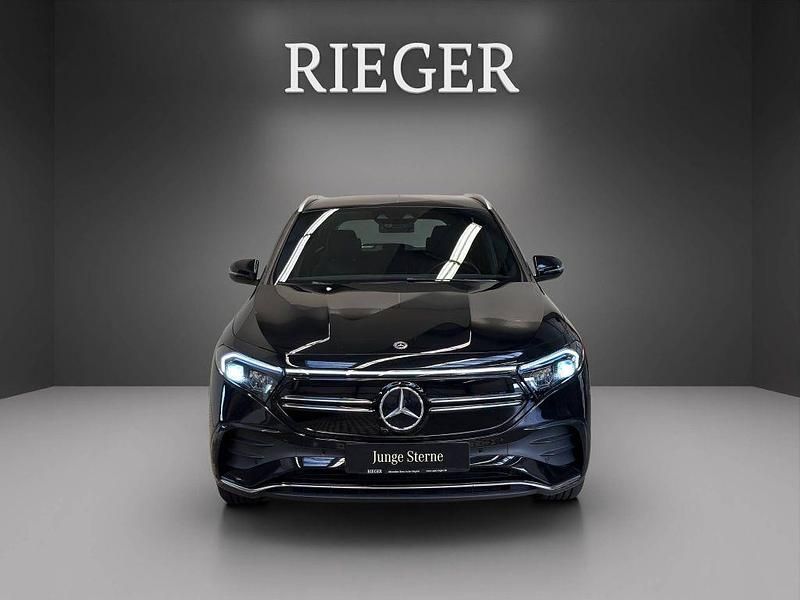 Gebraucht Mercedes EQA350 AMG 214 kW (292 PS) 2023 Metalliclack kosmosschwarz (metallic) SUV