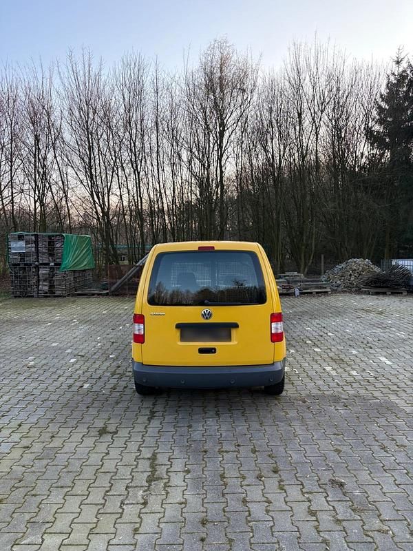 Second-hand VW Caddy 69 CP (50 kW) 2009 Monovolum