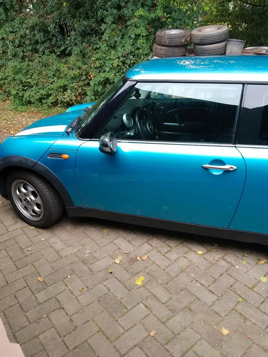 Usata Mini ONE 90 CV (66 kW) 2004 Blu Utilitaria
