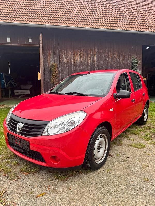 Rot Gebraucht 2010 Dacia Sandero Kleinwagen | 499 € (Superpreis) - Bild 1/4