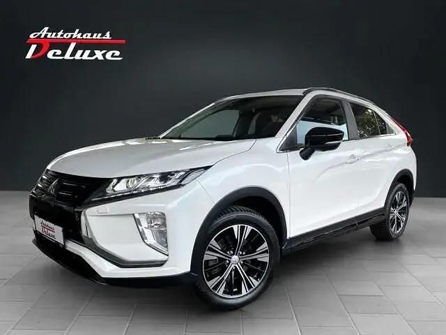 Diamond/silky white Gebraucht 2019 Mitsubishi Eclipse Cross Active SUV | 17.900 € (Fairer Preis) - Bild 1/4