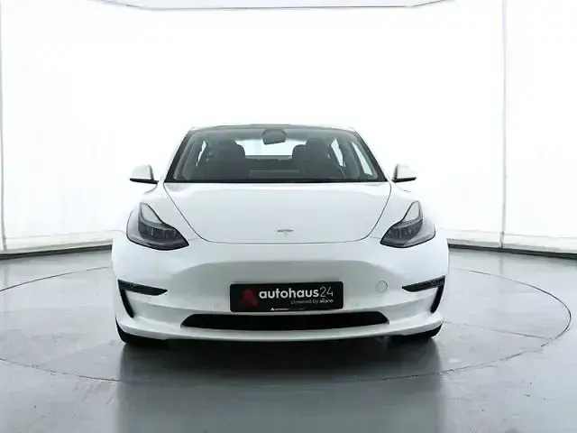 Gebraucht Tesla Model 3 Long Range AWD 350 kW (476 PS) 2022 Weiß Limousine