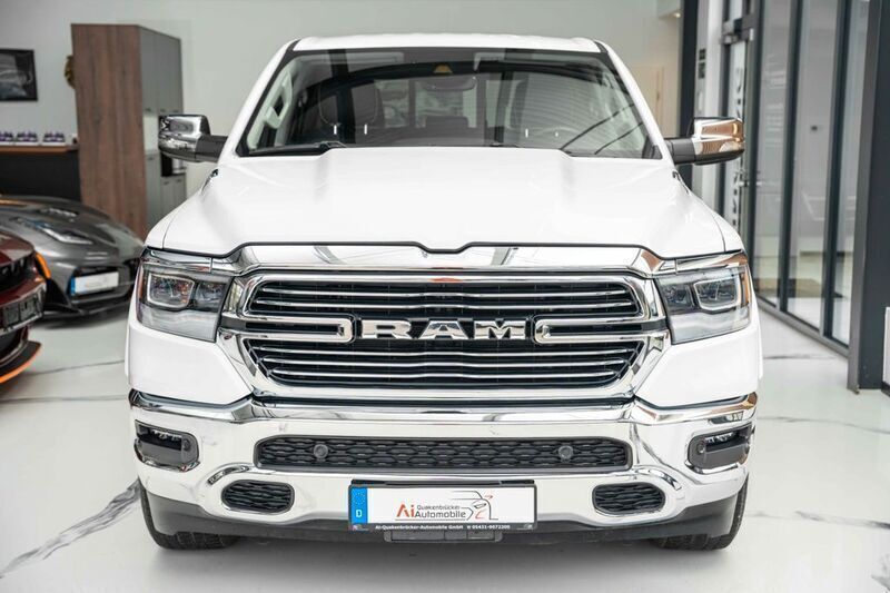 Gebraucht Dodge Ram 401 PS (294 kW) 2022 Weiß Pickup