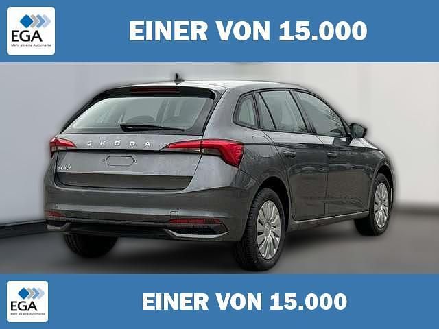 Gebraucht Skoda Scala Selection 116 PS (85 kW) 2025 Grau metallic Kleinwagen
