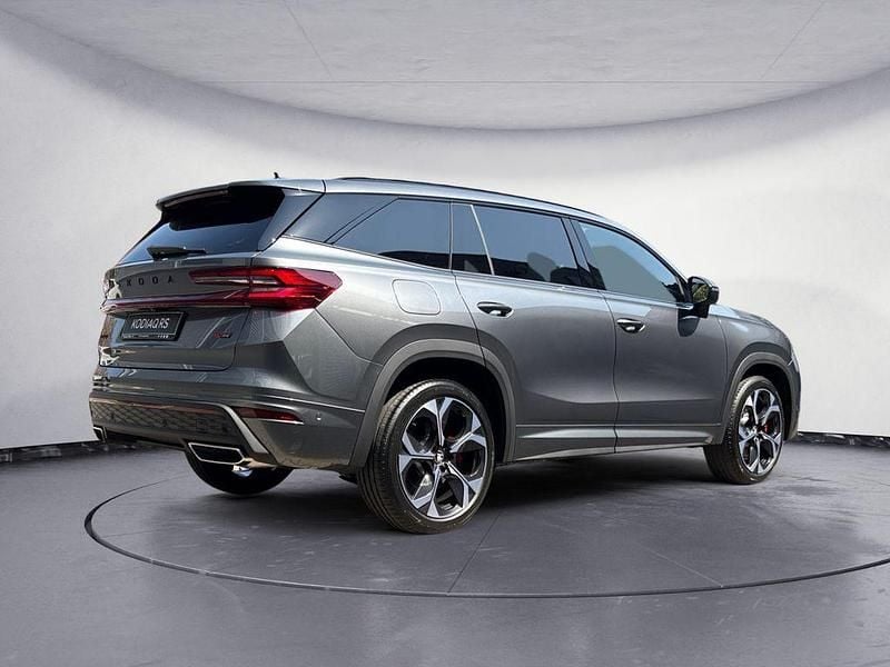 Neu Skoda Kodiaq RS 265 PS (194 kW) 2025 Grau SUV