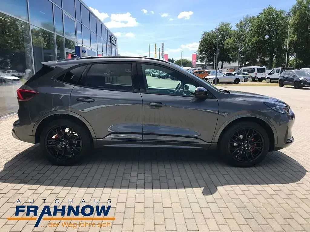 Neu Ford Kuga 242 PS (177 kW) 2026 Metallic) (grau SUV