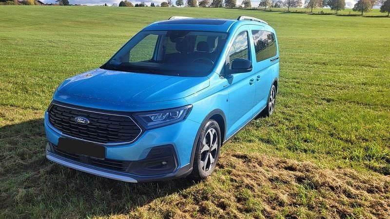 Gebraucht Ford Tourneo Connect Active 114 PS (83 kW) 2022 Blau Van / Kleinbus
