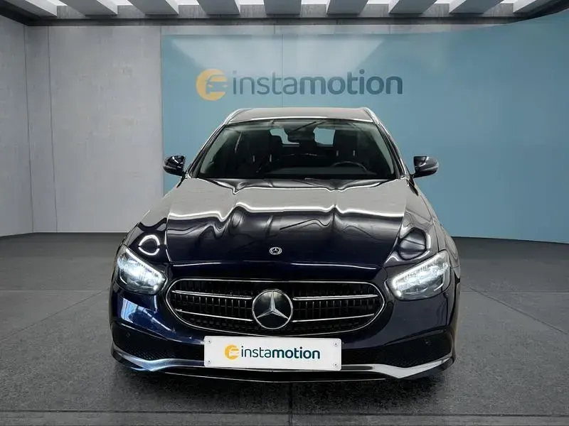 Gebraucht Mercedes E300 211 PS (155 kW) 2022 Andere Kombi