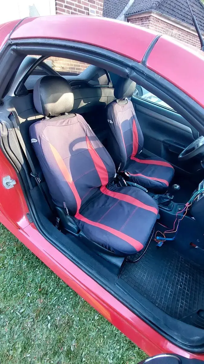 Gebraucht Opel Tigra 90 PS (66 kW) 2005 Rot Cabrio