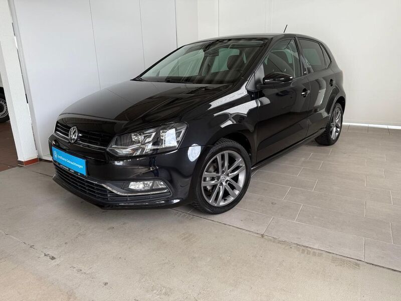 Deep black perleffekt Gebraucht 2017 VW Polo Allstar Limousine | 12.950 € (Fairer Preis) - Bild 1/4
