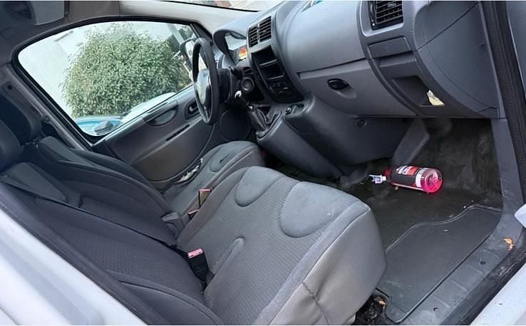 Second-hand Citroën Jumpy 92 CP (67 kW) 2009 Alb Monovolum