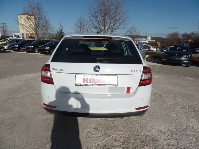 Gebraucht Skoda Rapid Cool Edition 90 PS (66 kW) 2015 Weiß metallic Kleinwagen