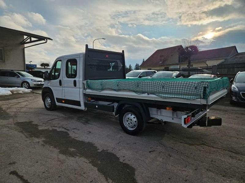 Gebraucht Peugeot Boxer 165 PS (121 kW) 2023 Weiss Van