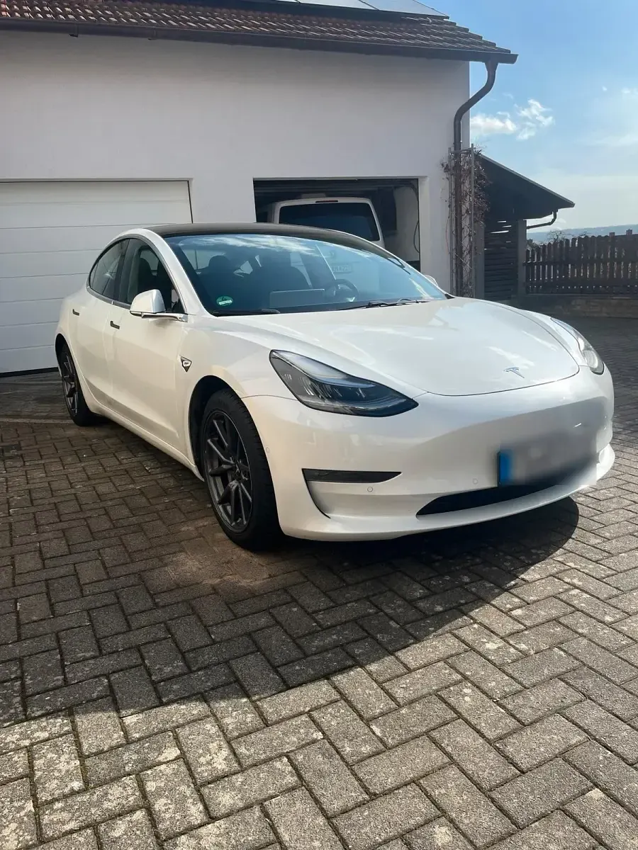 Gebraucht Tesla Model 3 365 kW (497 PS) 2020 Weiß Limousine