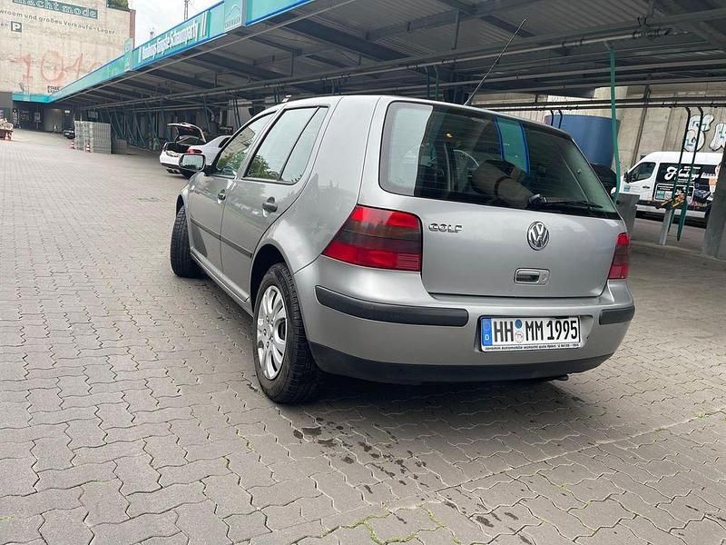 Gebraucht VW Golf IV Trendline 75 PS (55 kW) 2002 Grau Kombi