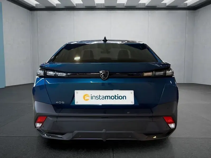 Gebraucht Peugeot 408 Allure 131 PS (96 kW) 2023 Blau Limousine