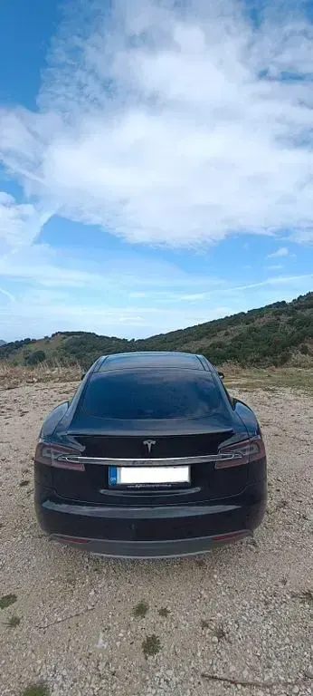 Gebraucht Tesla Model S Performance 567 kW (772 PS) 2015 Schwarz Kleinwagen