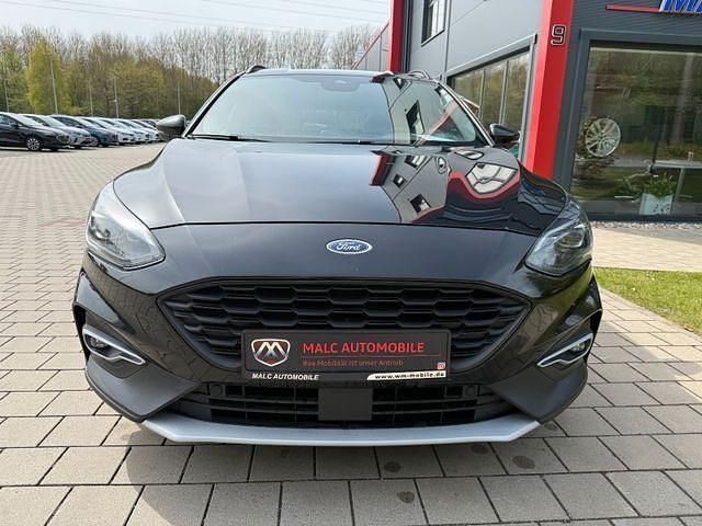 Second-hand Ford Focus Active X 150 CP (110 kW) 2020 Negru Berlinǎ