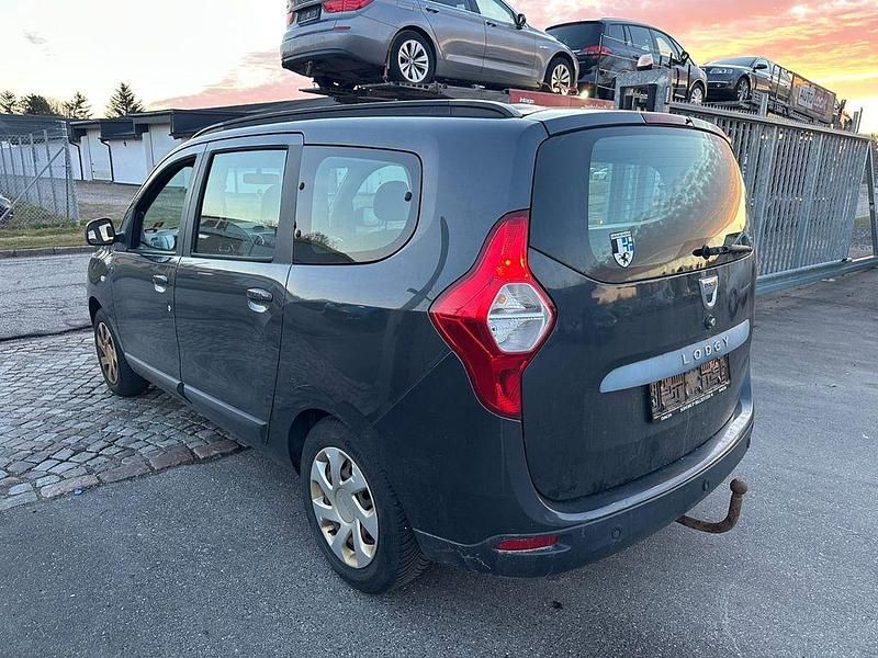 Gebraucht Dacia Lodgy Ambiance 90 PS (66 kW) 2016 Grau Van / Kleinbus