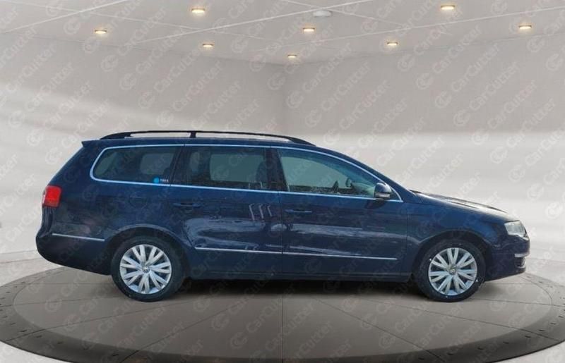 Gebraucht VW Passat Comfortline 194 PS (142 kW) 2009 Blau Kombi