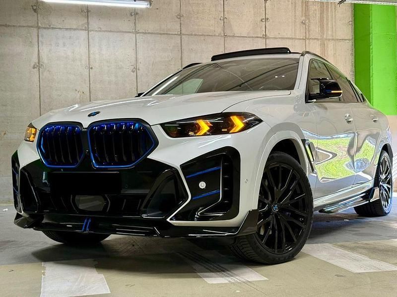 Weiß Gebraucht 2024 BMW X6 M Sport SUV | 94.900 € (Guter Preis) - Bild 1/4