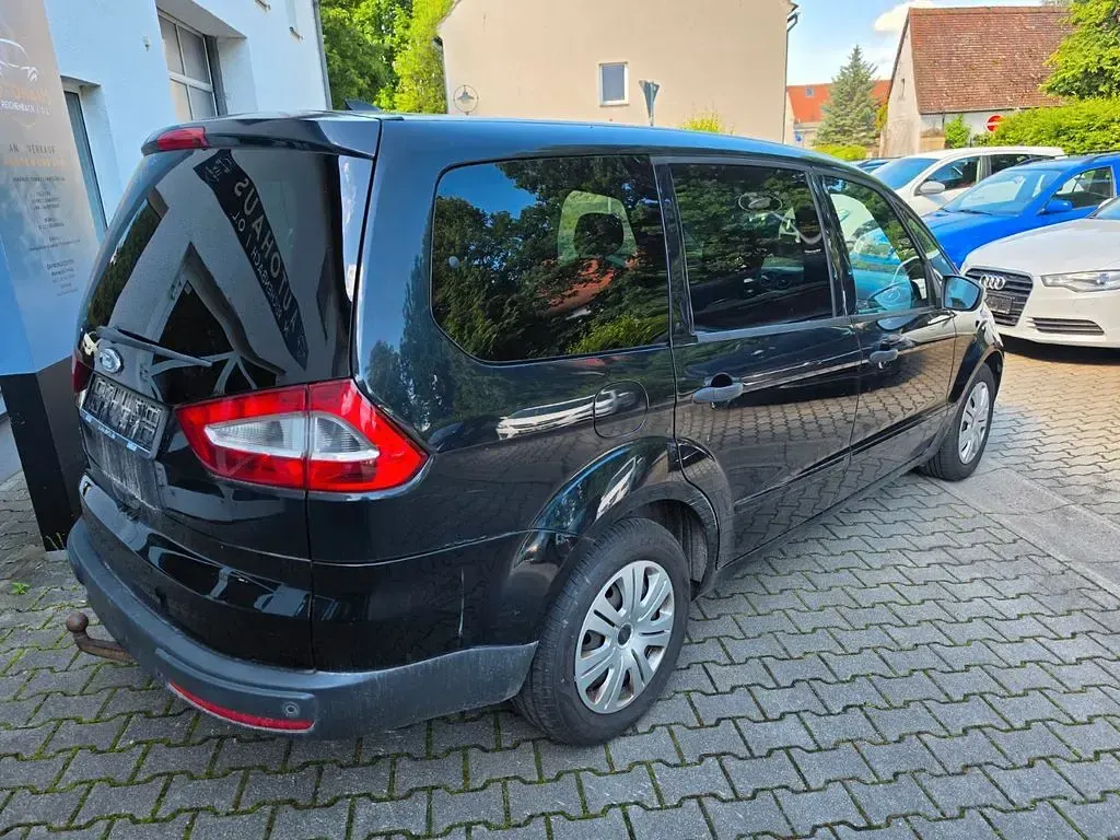 Gebraucht Ford Galaxy 145 PS (106 kW) 2009 Schwarz Van / Kleinbus