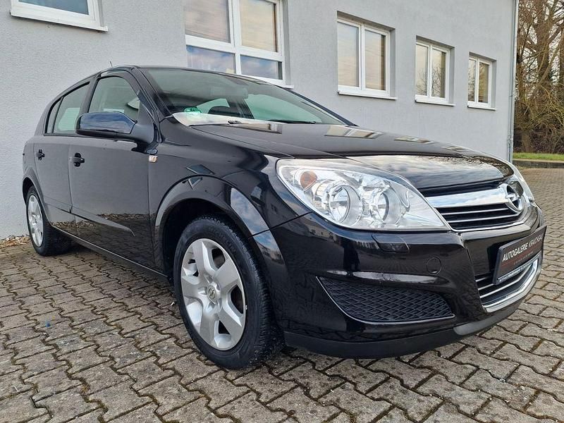 Gebraucht Opel Astra S 116 PS (85 kW) 2008 Schwarz Limousine