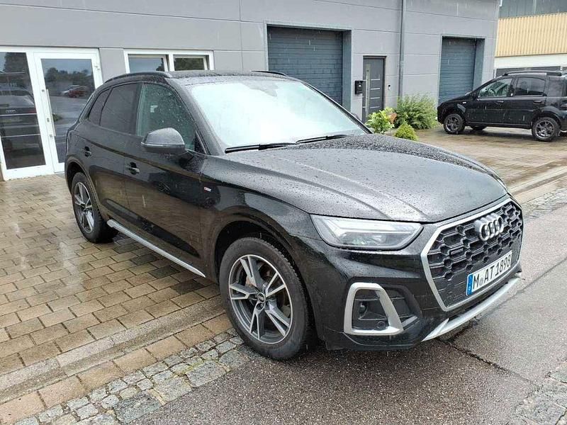 Mythosschwarz metallic Gebraucht 2022 Audi Q5 S-Line SUV | 38.930 € (Superpreis) - Bild 1/4
