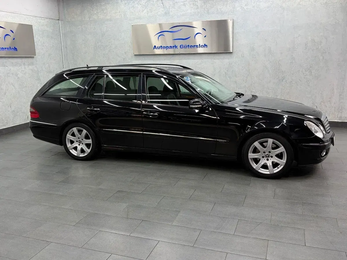 Używany Mercedes E280 231 KM (169 kW) 2008 Czarny Kombi
