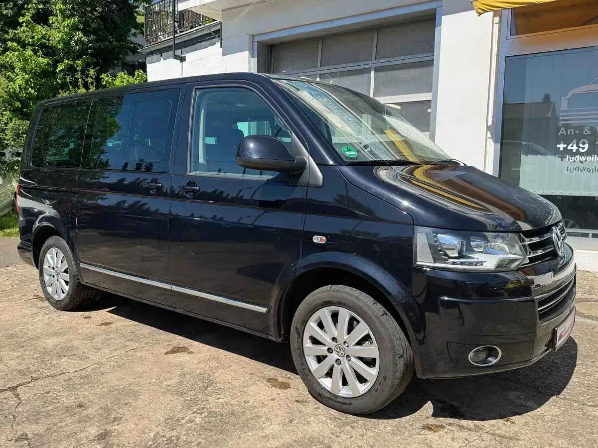 Gebraucht VW Multivan Highline 179 PS (131 kW) 2012 Schwarz Van / Kleinbus